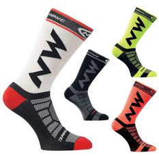 2018 NEW Mens Womens Outdoor Riding Cycling Socks Bicycle sports socks Breathable Socks Basketball Football Socks Fit for 40-46