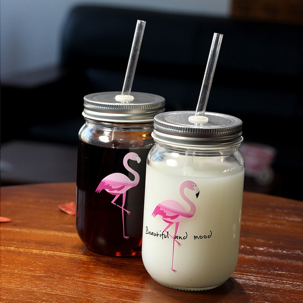 glass cup with lid and straw