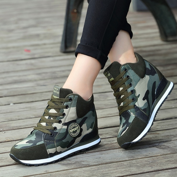 Canvas camo outlet shoes