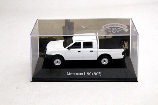 Mitsubishi l200 diecast clearance model