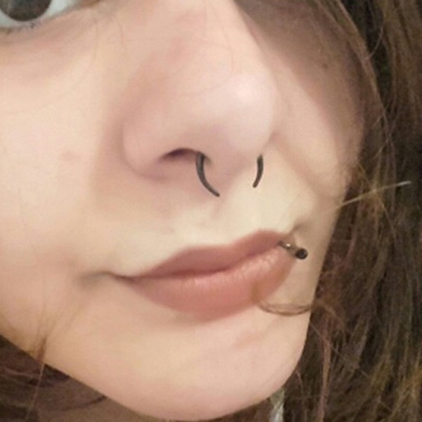 pincher nose ring