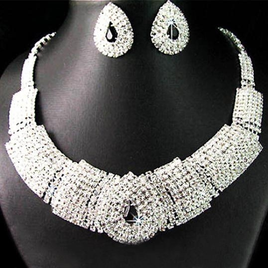 Women Lady Collar Rhinestone Statement Bib Necklace Earrings Set Captivating HK