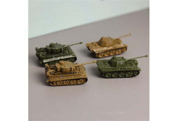 2pcs Sand Table Plastic Tiger Tanks Toy World War II Germany Military Model F AL 