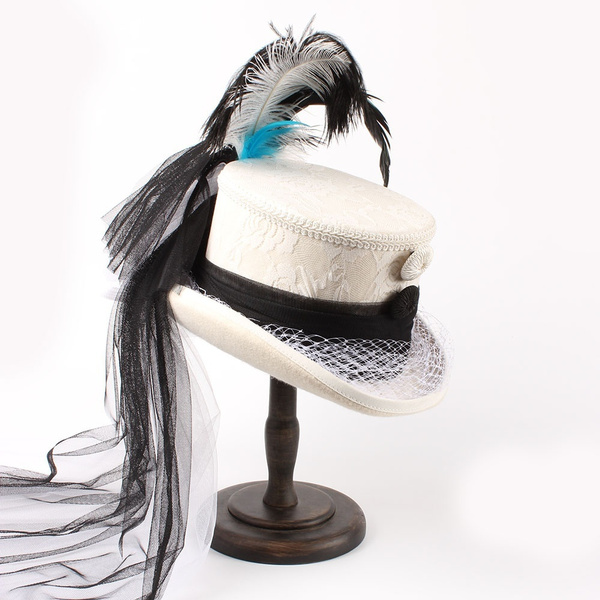 Ivory lace wedding hat with Bud silk 