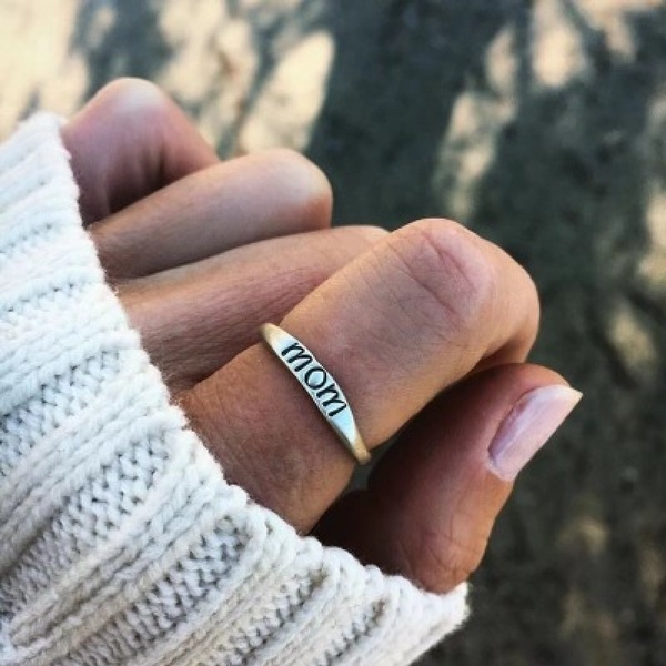 mother's name ring