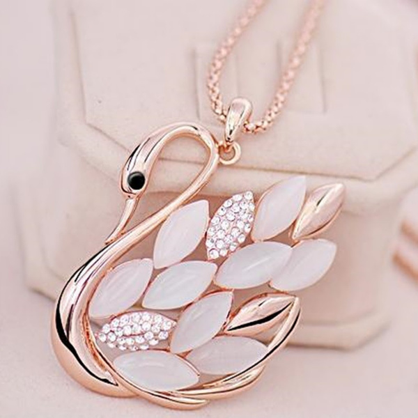Swan Charm Diamond Pendant Necklace Fashion Garment Accessories for Wedding  Party Jewelry - China Mother's Day and Imitation Jewelry price |  Made-in-China.com