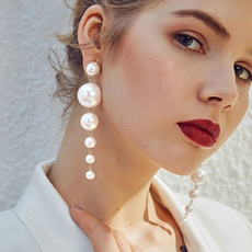 2018 Luxury Big Natural Freshwater Pearl Long Earrings  New Women Fashion Jewlery Pearl Beaded Long Earrings  All-match Aristocratic Temperament 