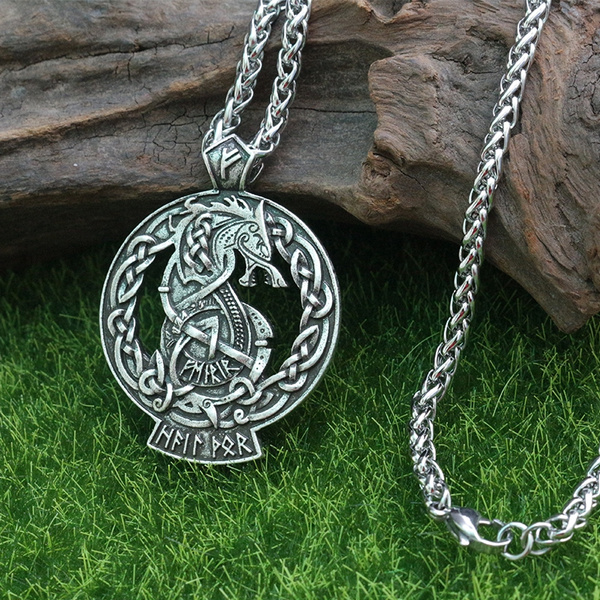 Tyr pendant hot sale