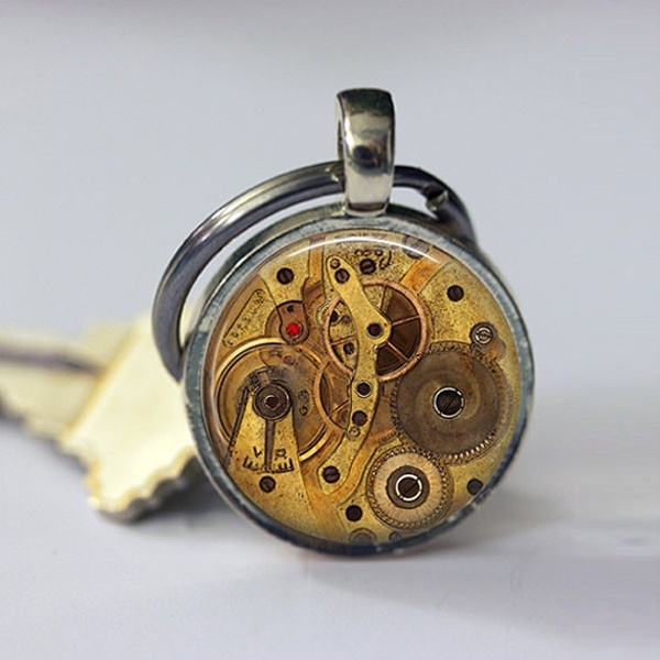 Steampunk keychain mechanical watch parts gears cogs car accessories