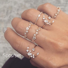5pcs/set Women Boho Style Crystal Star Moon Ring Set Silver Engagement Ring Vintage Flower Zircon Ring Wedding Jewelry Accessories