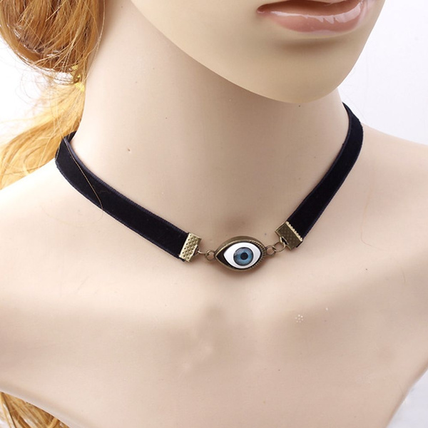 Eyeball choker deals