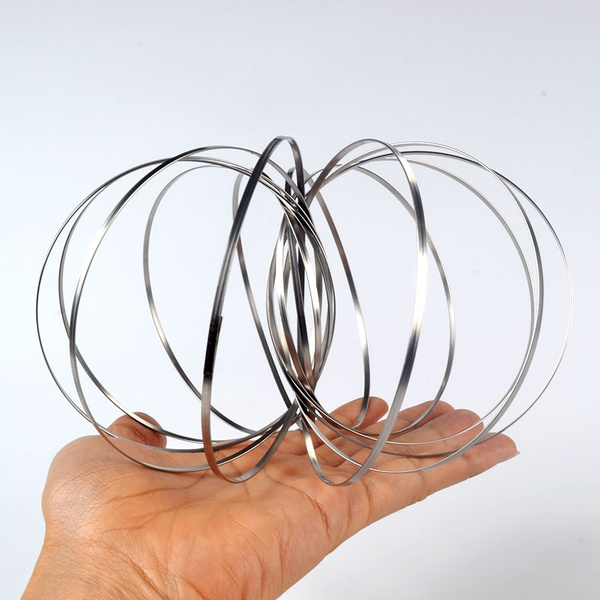 arm slinky toy