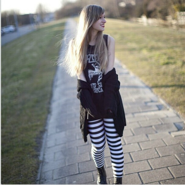 Black and white striped athletic leggings sale