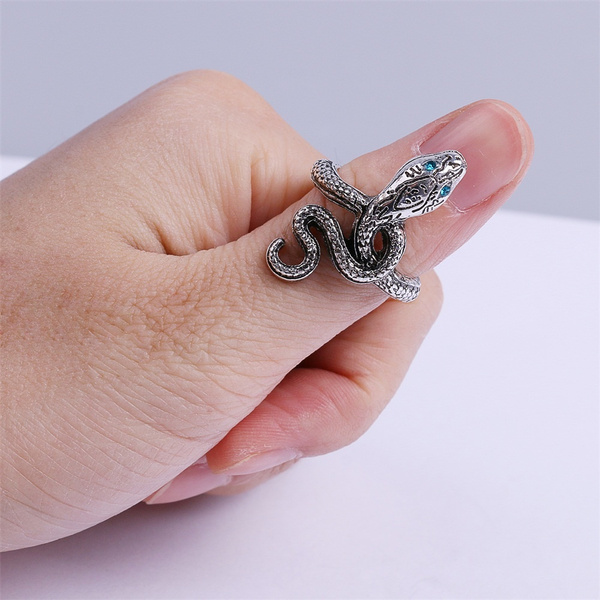 Verdorie Mijnenveld native Ring Dark Souls 3 Covetous Silver Serpent Metal Rings Dark Souls Equipment Cosplay Ring Accessories Woman Man Ring High Quality | Wish Verdorie Mijnenveld native Ring Dark Souls 3 Covetous Silver Serpent Metal Rings Dark Souls Equipment Cosplay Ring Accessories Woman Man Ring High Quality | Wish