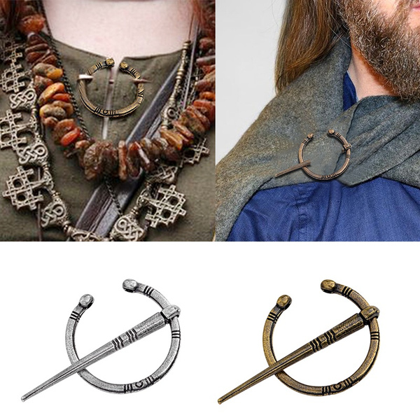 Viking hot sale cloak pin