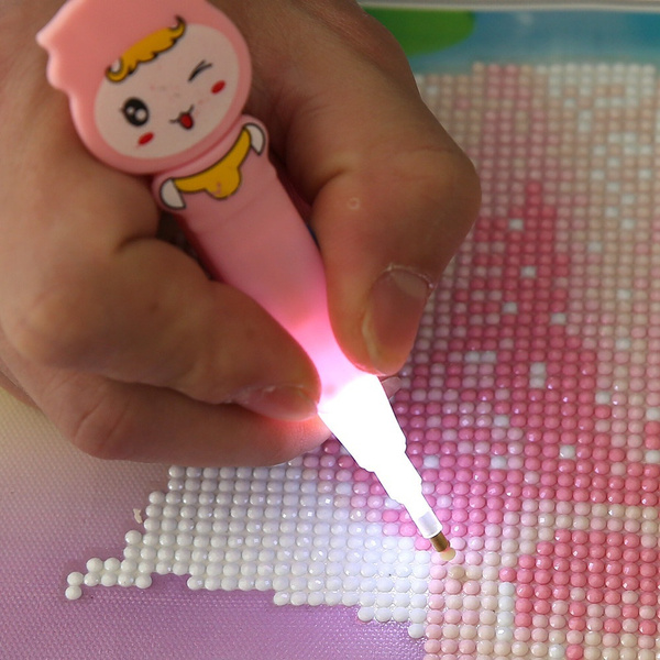 I'm happy to be working with @caydo_official_ again. They reached out and asked if I would like to try this Electric Diamond Painting Pen. I've never done any diamond art so said yes as I always like