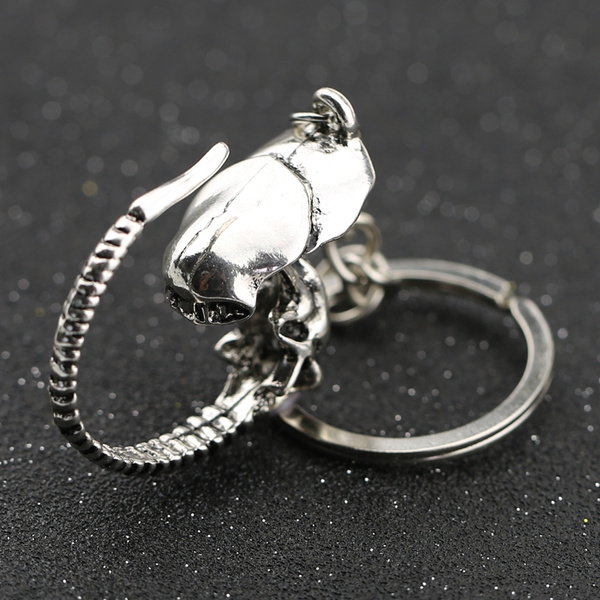 xenomorph keychain