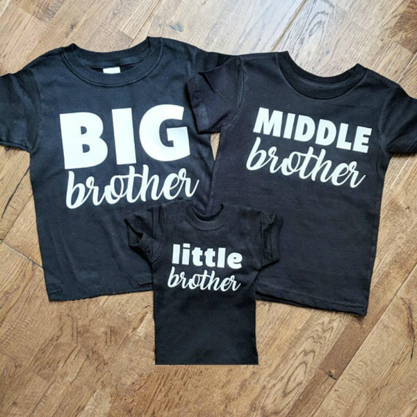 Kleding Jongenskleding Tops & T-shirts BIG brother and LITTLE brother shirt; Big Brother shirt; Little Brother shirt; Boy's red shirt; Brother shirt; Baseball shirt; 