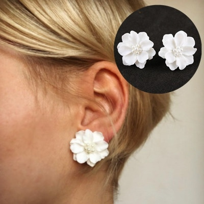 Big white shop flower earrings