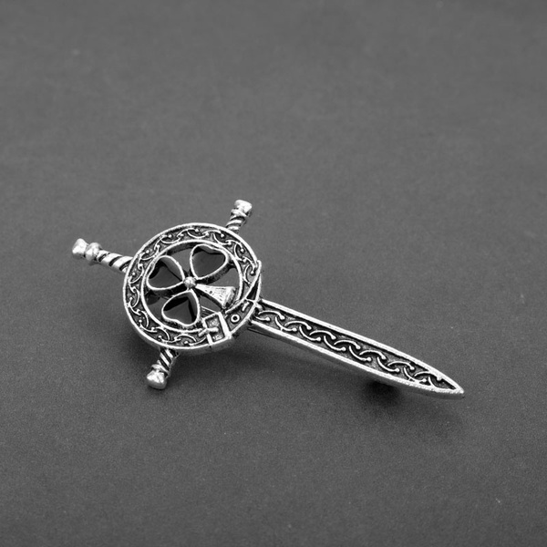 Sword Mythology Kilt Pin /'As Found/' Condition Vintage Scottish Celtic Knot Dirk Kilt Pin Green Glass Cabochon Long White Metal Brooch