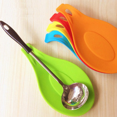 Novelty Candy Color Kitchen Tools Heat Resistant Silicone Put A Spoon Mat Insulation Mat Placemat