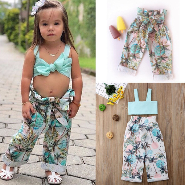 Kid crop clearance top outfits