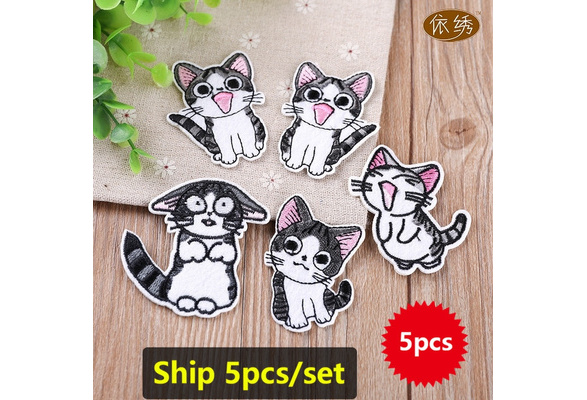 CUTE WHITE CAT KITTEN 6cm Embroidered Iron Sew On Cloth Patch Badge APPLIQUE 