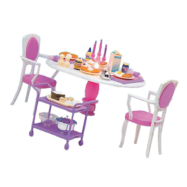 barbie table and chair