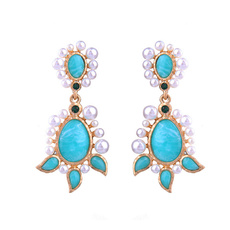 Blues, Women's Fashion & Accessories, Jewelry, Pearl Earrings