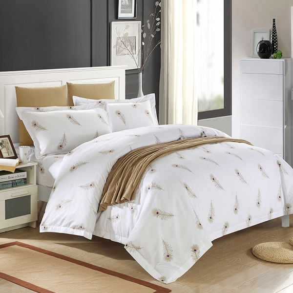 Angle Bed Sheet Multi Purpose Design, Feather Print Duvet Cover
