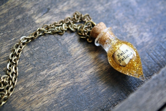 Felix clearance felicis necklace