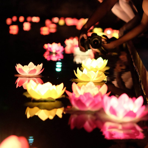 LED Floating Lotus Flower Lamps On Water Swimming Pool Garden Decor Pond Light