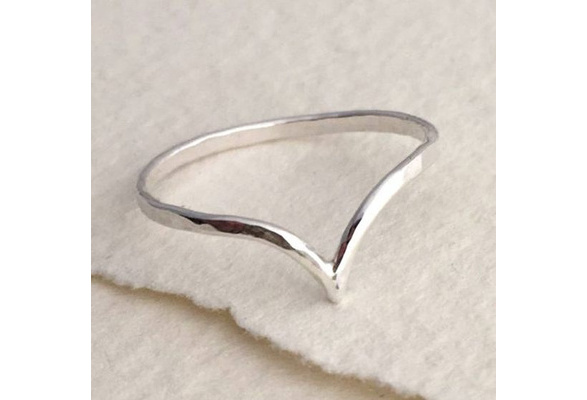 knuckle ring V design ring promise ring midi ring dainty ring Silver chevron ring 925 sterling silver V shape ring delicate ring