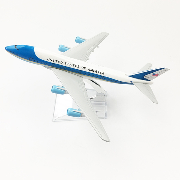 aeroplane model toy