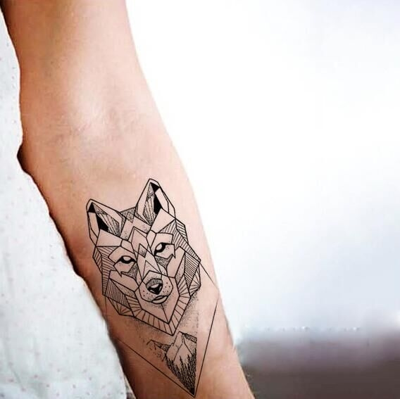 geometric wolf body