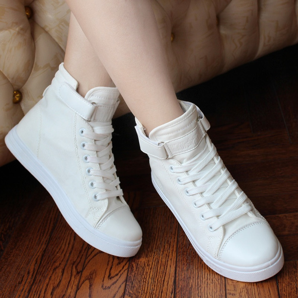white flat canvas shoes