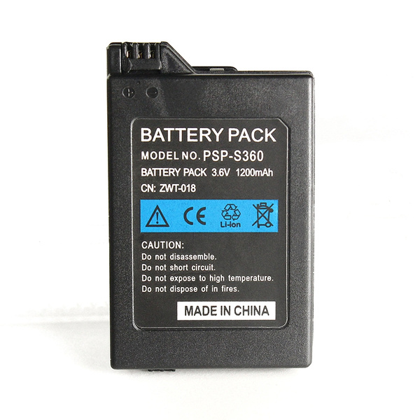 vhbw EXTENDED BATTERY 1800 mAh for Sony PlayStation Portable PSP Lite, PSP  2th, PSP-2000 Game Console, PSP 3000, PSP 3004 Silm Like 3.7 V 110:  : PC & Video Games