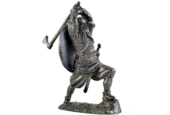 metal sculpture *Viking with prey* Tin toy soldier 54mm miniature statue 