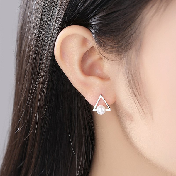 Triangle shop pearl earrings