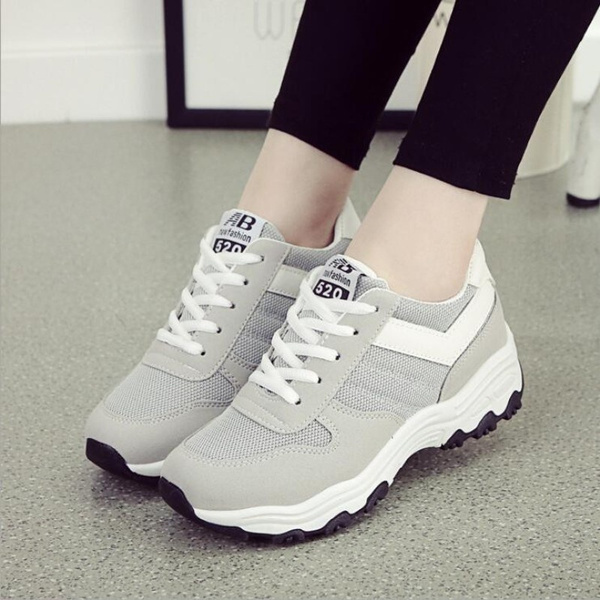 Korean Style Lightweight Thick Sole Sneakers For Women, Star Pattern White  Shoes To Match Skirt | SHEIN USA