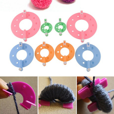 Craft, fluffballmaker, fluffballweavermaker, craftknitting