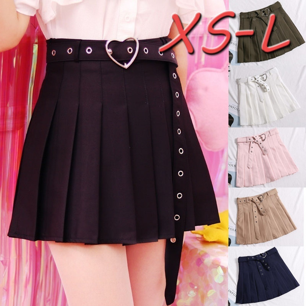 Black pleated skirt 2025 with pink hearts