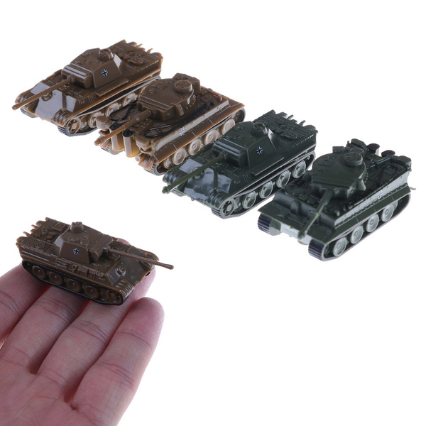 2pcs Sand Table Plastic Tiger Tanks Toy World War II Germany Military Model F AL 
