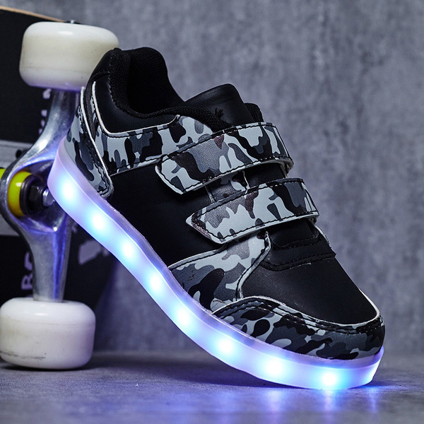LED sneakers \u0026 Lichtgevende Sneakers voor Kinderen - Trends 2022 -  vergelijken en kopen - ShopAlike