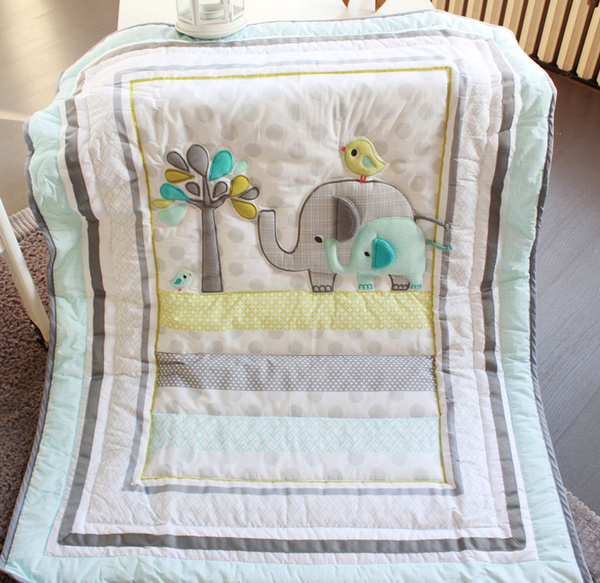 linen baby quilt