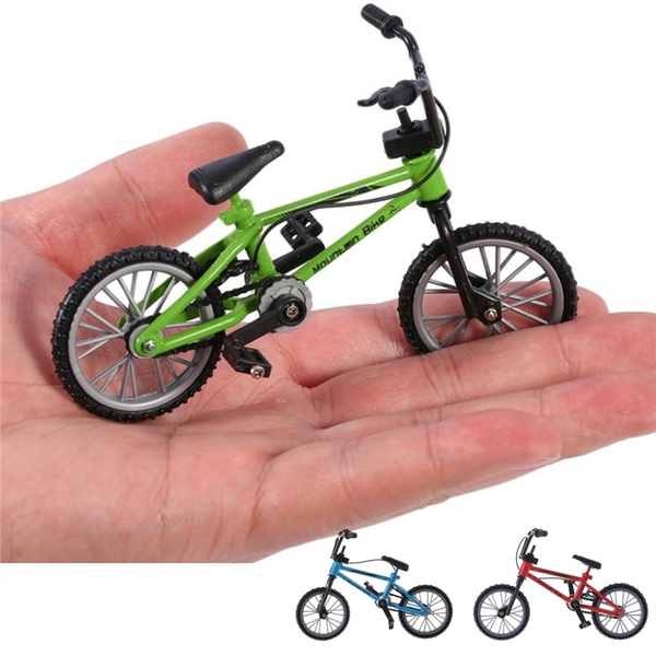 Fliyeong 3 Colors Mini Bicycle Toy Simulation Mini Alloy Bicycle BMX Model Table Decoration Gift for Bike Lovers Kids,Green Durable and Useful 
