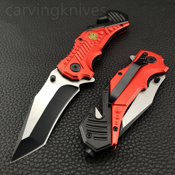 Pocket knife with glass 2024 breaker and seatbelt cutter