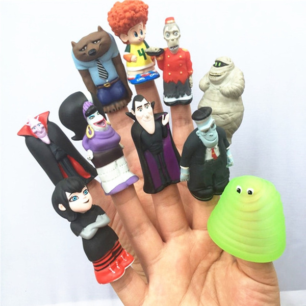 Featured image of post Dracula Hotel Transylvania Toys He is the owner ofhotel transylvania and oversees all of the events held there the son