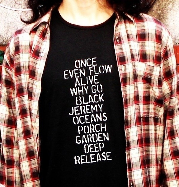 Short Sleeve Unisex P Band T-Shirt Jam Even Flow inspired T-shirt design
