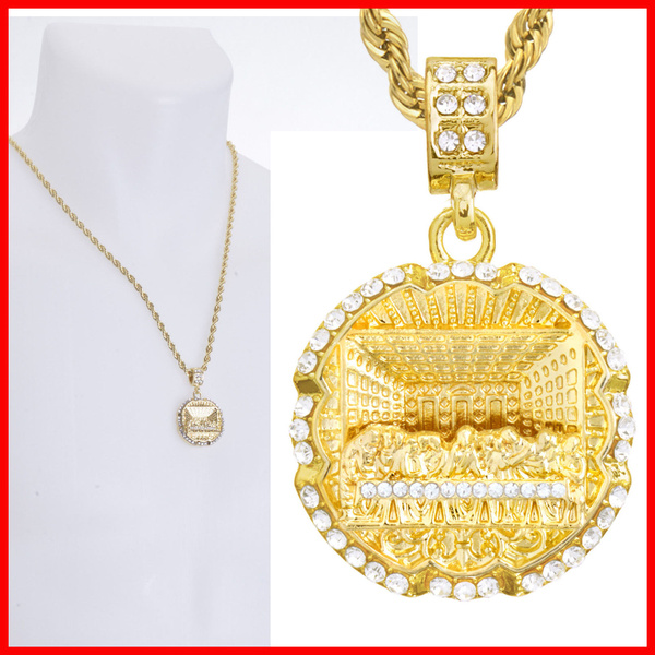 Supper Medallion Pendant 